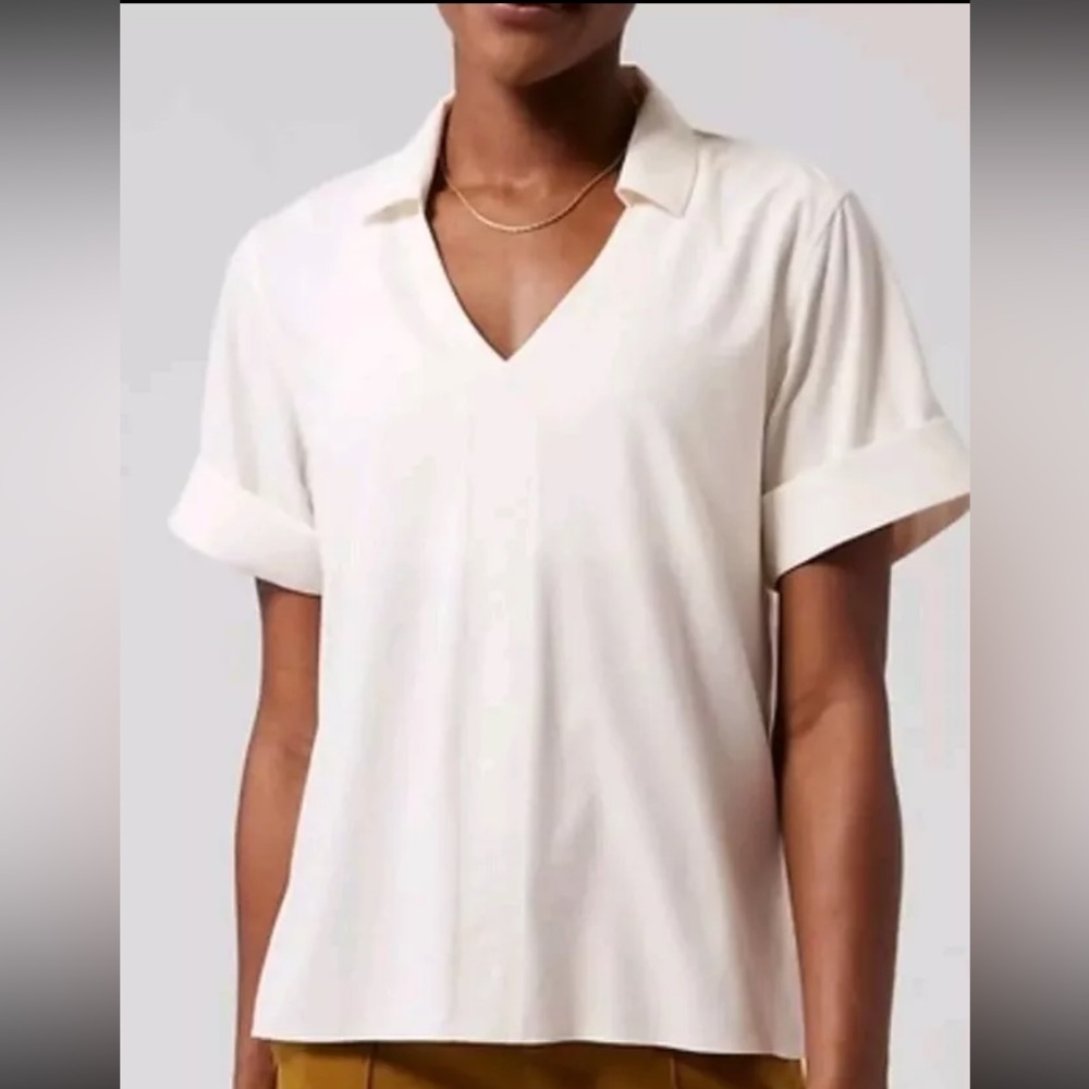 Athleta Nothbound Top Collar Size Medium